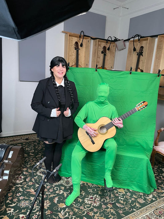 Siccas Guitars Team Embraces Halloween Spirit with Modern Classical Guitar Content