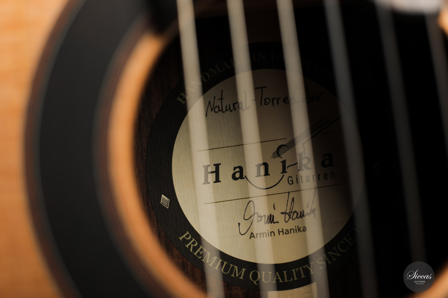 Armin Hanika - Natural Torres Cedar