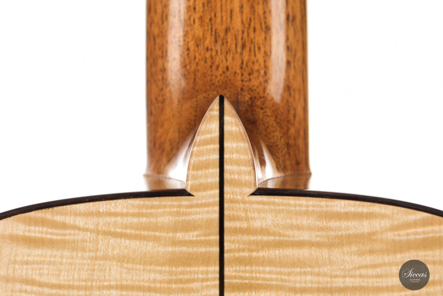 La Cañada - 17 Maple 64cm