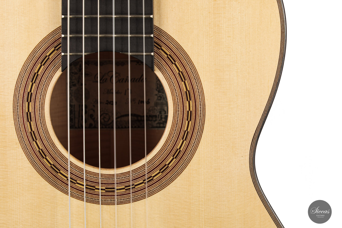 La Cañada - 17 Maple 64cm