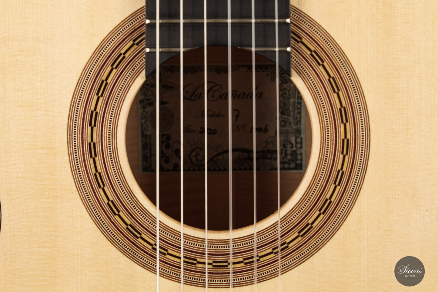 La Cañada - 17 Maple 64cm