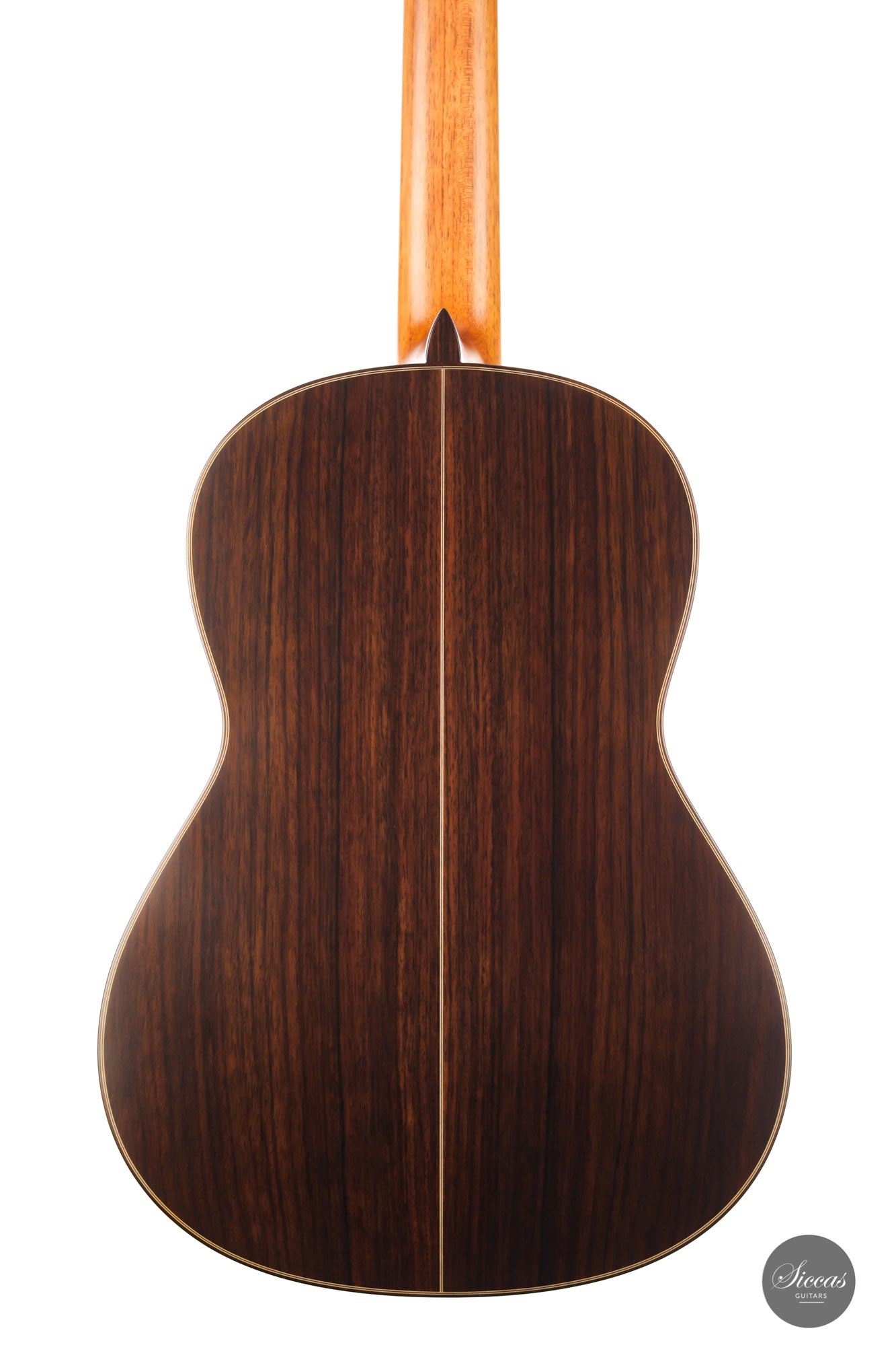 Vicente Carrillo - India Estudio Cedar