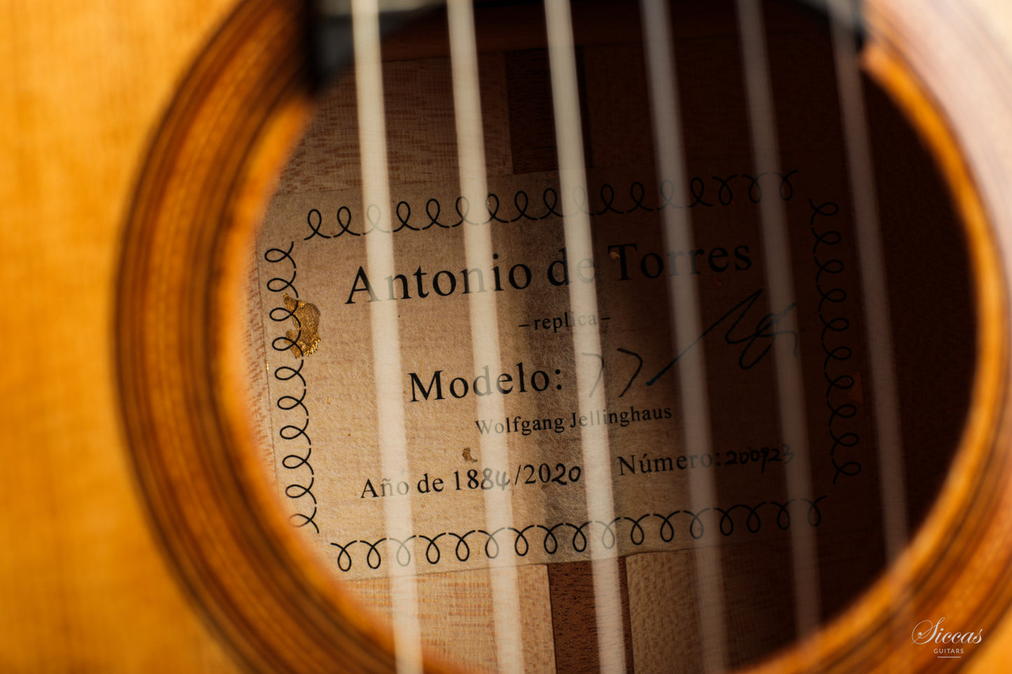 Wolfgang Jellinghaus - "Torres 77" Spruce / Maple Antique