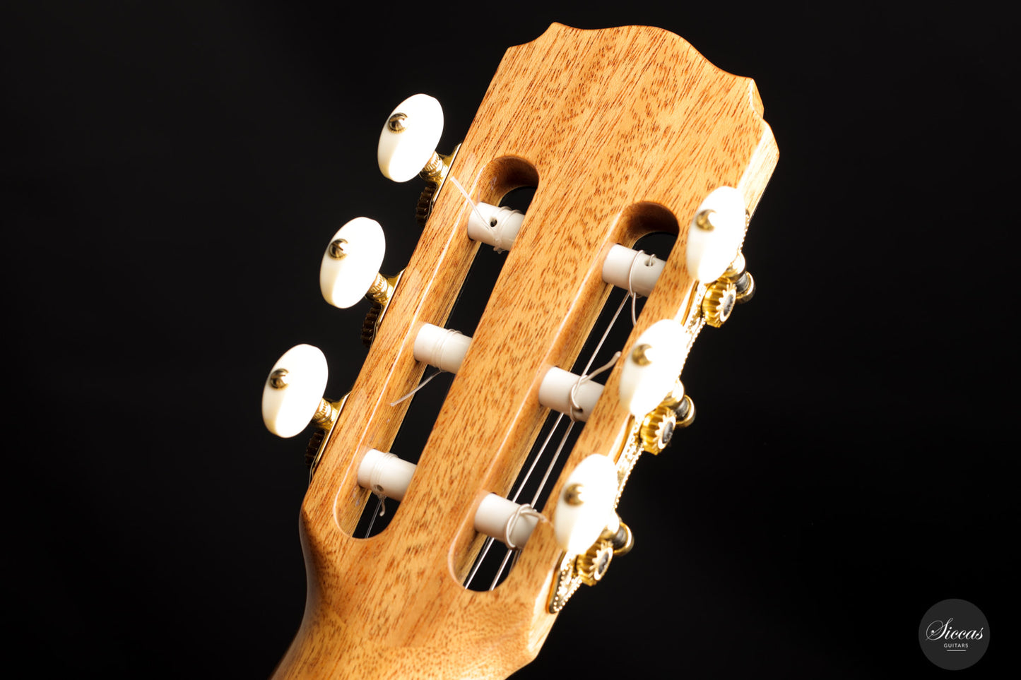 Daniel Stark - Española II Cedar