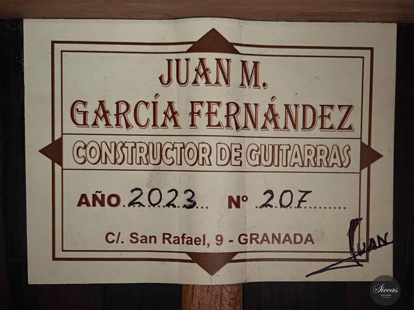 Juan Garcia Fernandez – 2023 No. 207 64 cm