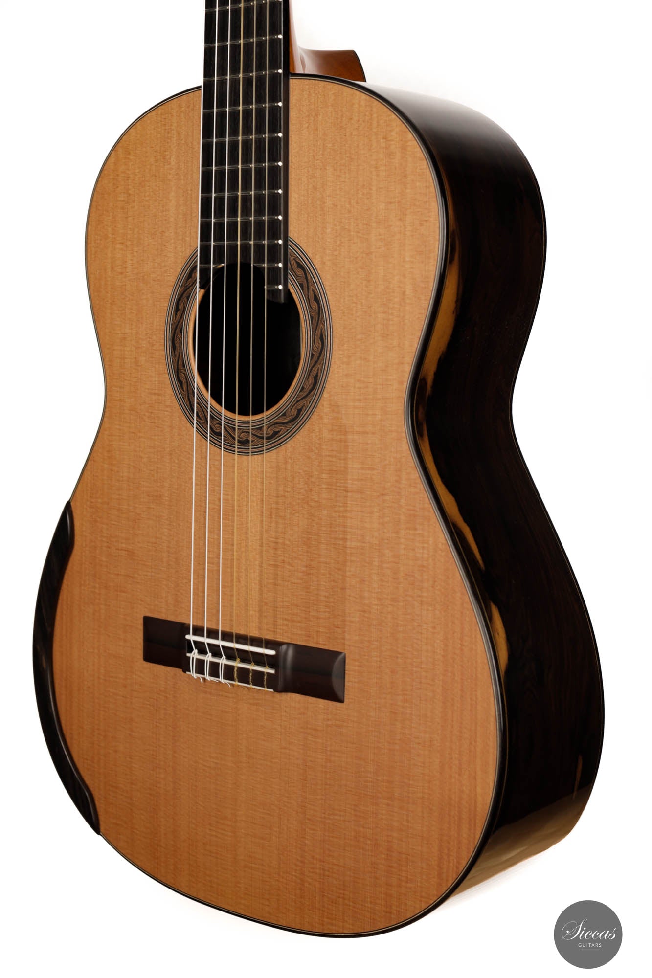 Kim Lissarrague - 2022 No. 390 64 cm