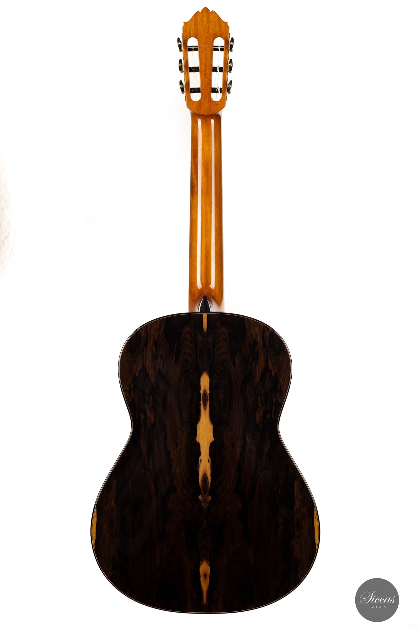Kim Lissarrague - 2022 No. 390 64 cm