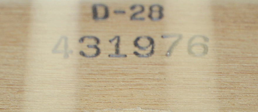 C. F. Martin - D28 1981
