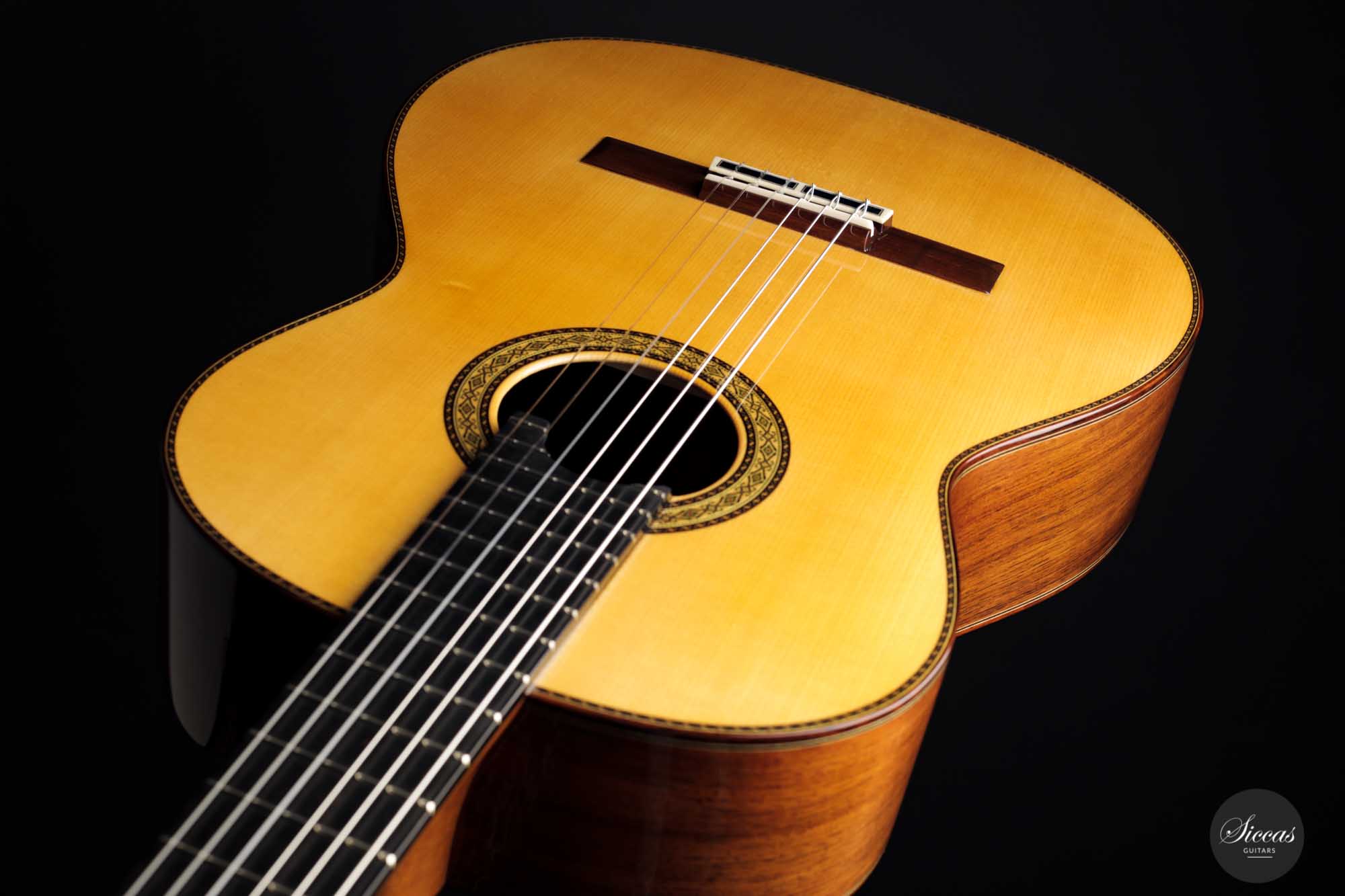 Masaki Sakurai - 2022 Special 64 cm – Siccas Guitars