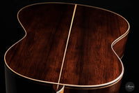 Mijail Kharash - 2022 65 cm Linkshand