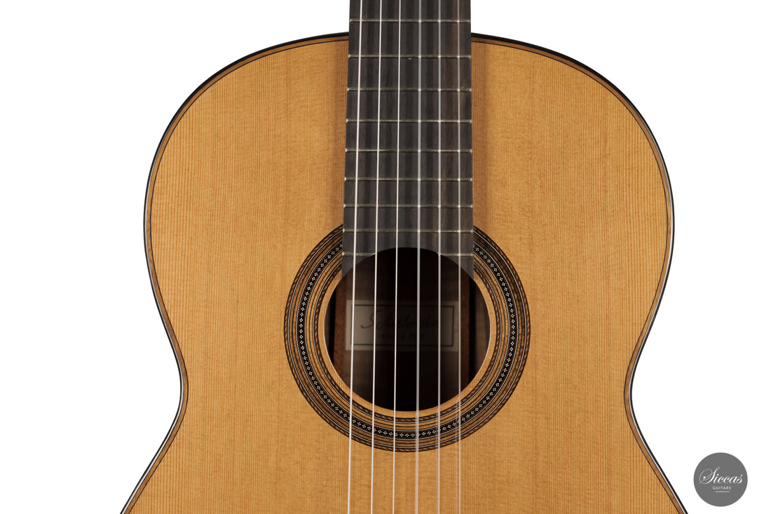 Nils Schebesta - 2021 Zeder/Walnuss