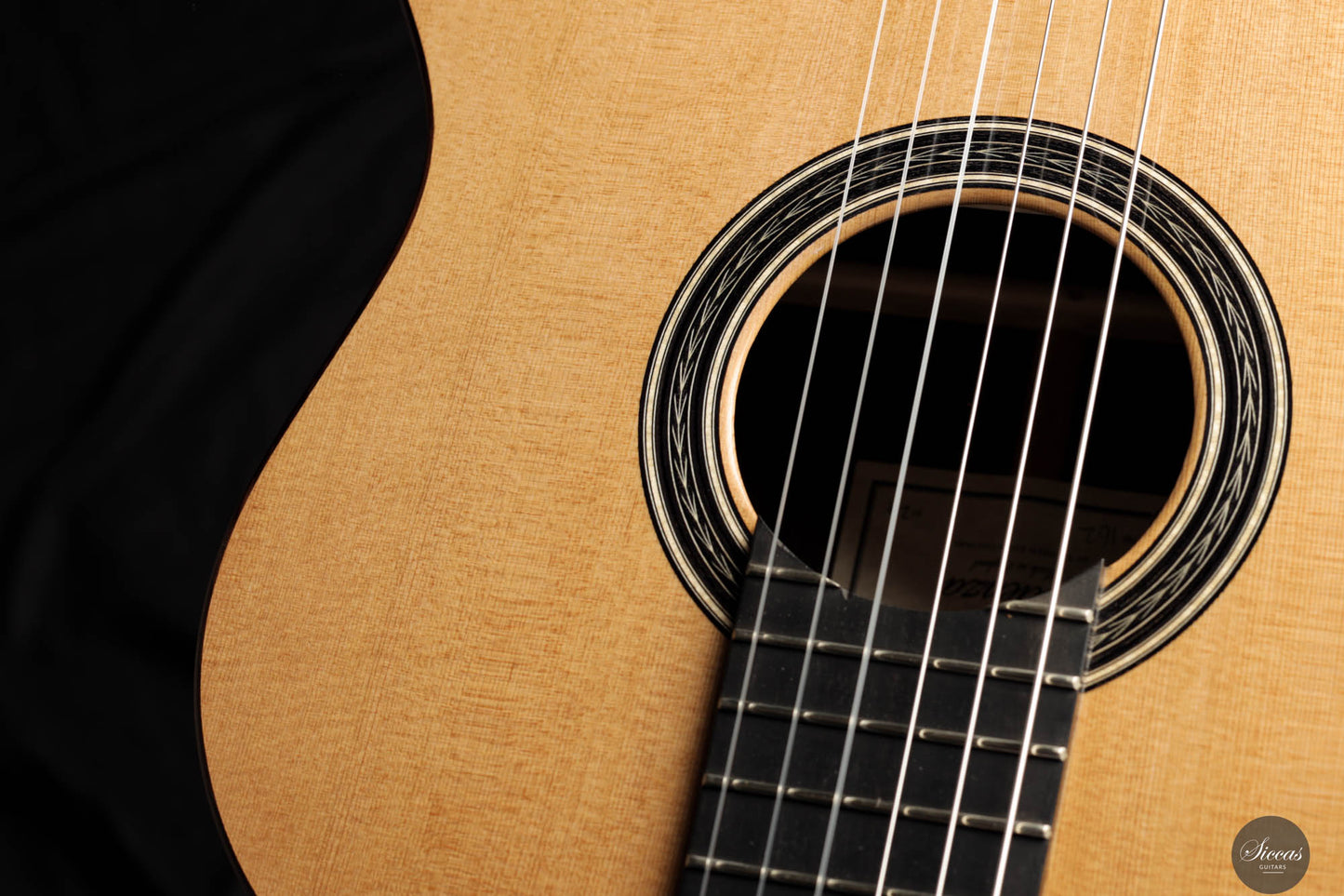 Stephen Eden - 2024 - Cedar "Cadenza" No. 162 - 64 cm