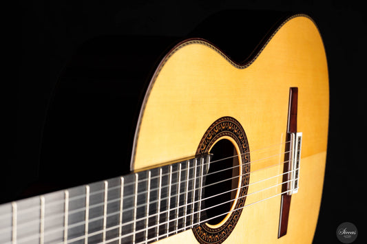 Vicente Carrillo – Gabriela II Spruce/Madagascar 63 cm img-2