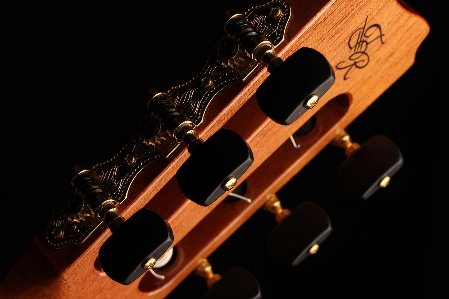 Raimundo - Tatyana Ryzhkova Signature Cedar