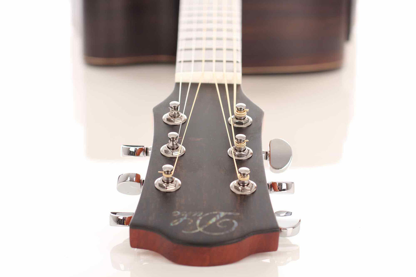 Duke - D - PF Cut Satin