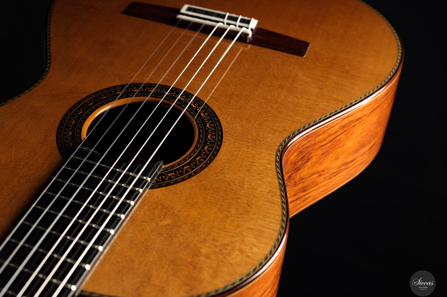Vicente Carrillo - 2025 - Gabriela II Cedar/Madagascar - 63 cm