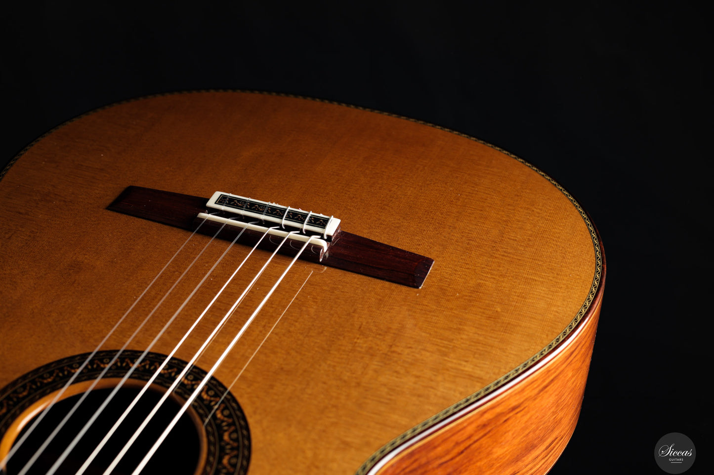 Vicente Carrillo - 2025 - Gabriela II Cedar/Madagascar - 63 cm