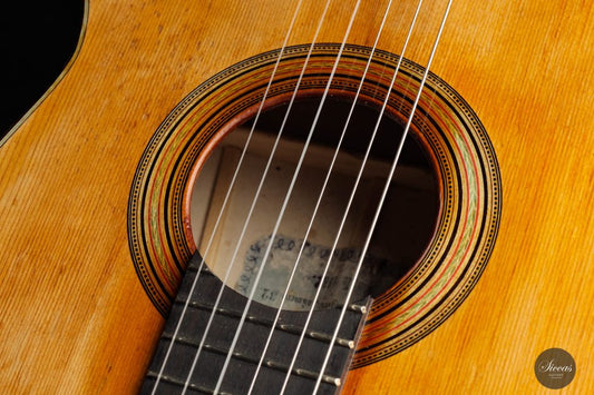 FROM A LUTHIER‘S NOTES: SOME THOUGHTS ON SOUNDHOLES