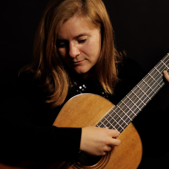 Portrait of classical guitarist Kristina Vårlid
