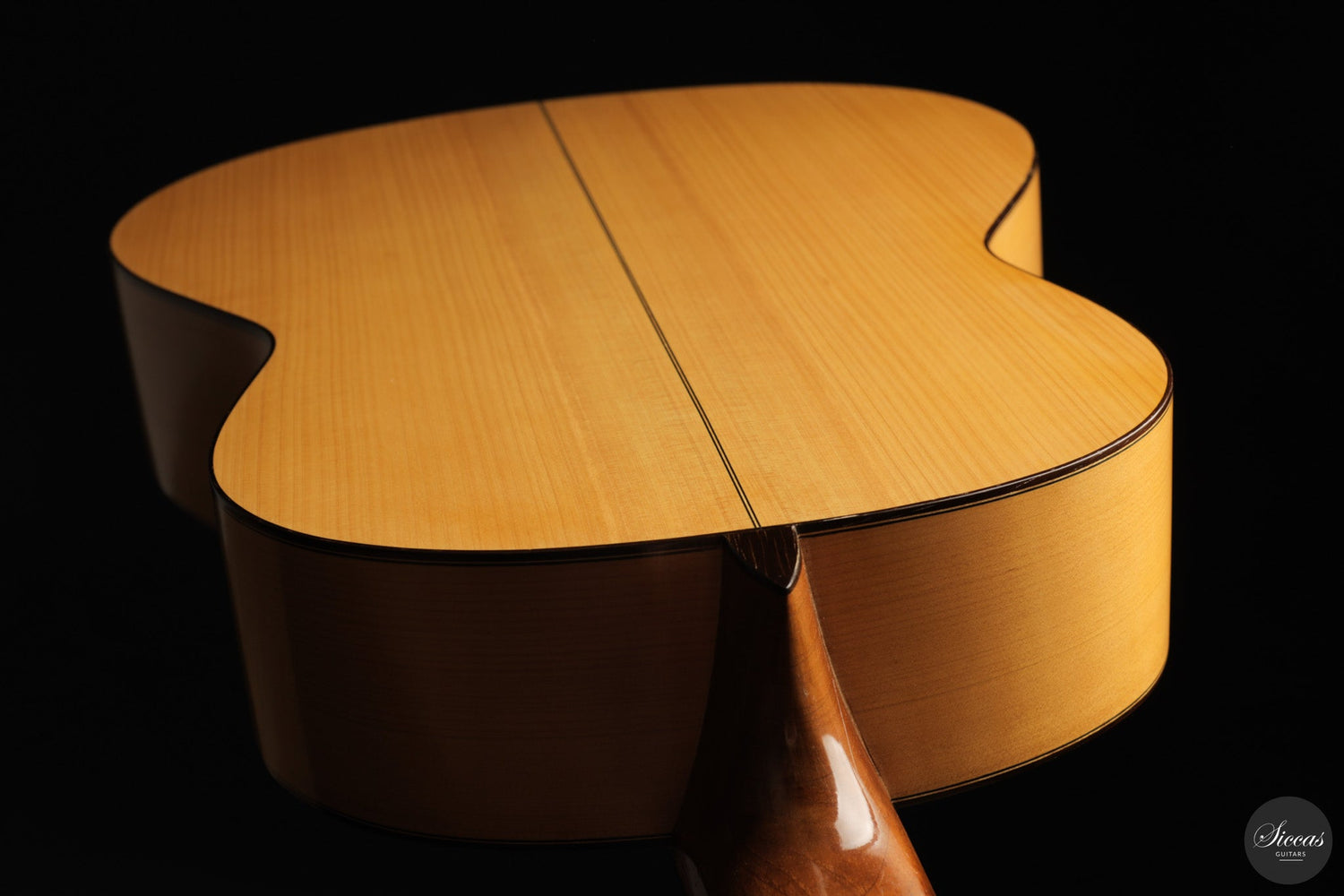 George Harrison's Classical Guitar — The Ramírez Behind "And I Love Her"