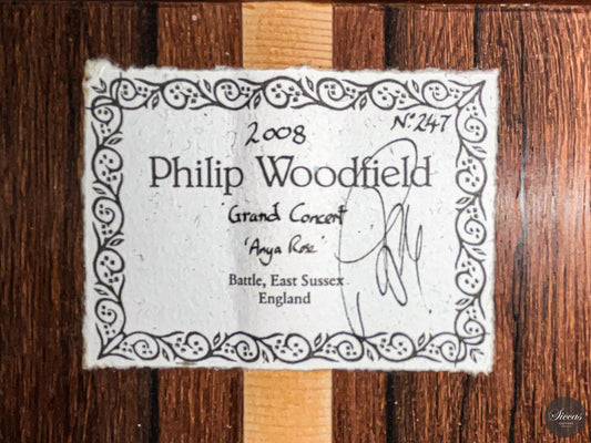 Philip Woodfield — A British Master of the Modern Lattice Guitar