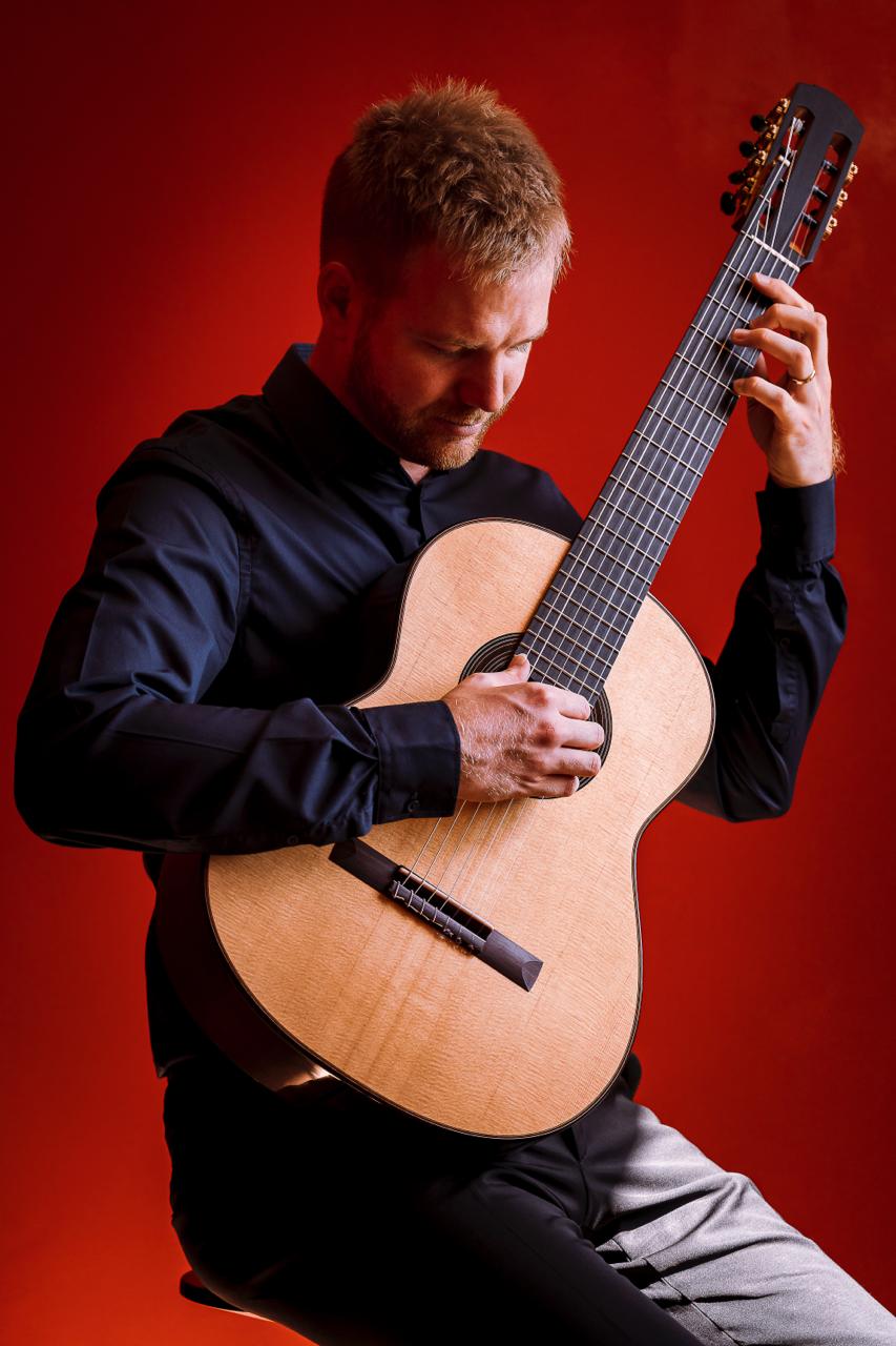 Karol Samuelčík playing the classical guitar