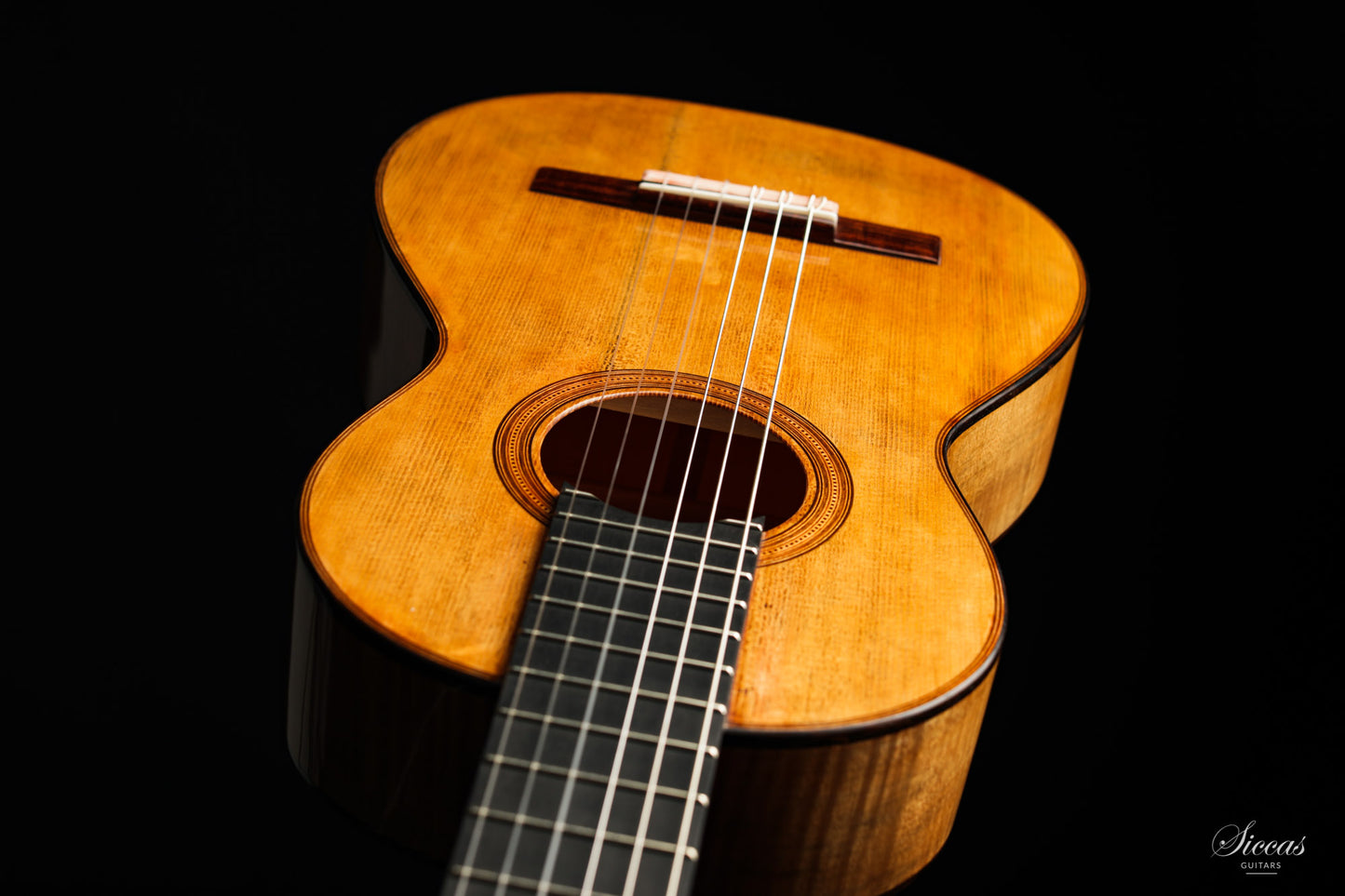 Wolfgang Jellinghaus - Torres 77 Ahorn Antique