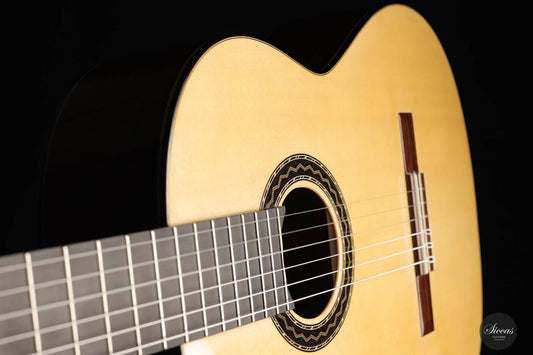 Daniel Gil de Avalle - 2023 Premium img-2