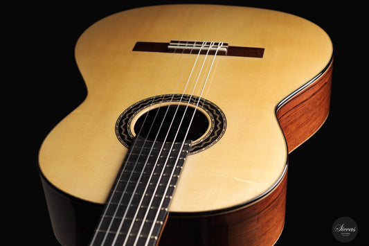 Daniel Gil de Avalle - 2023 Premium