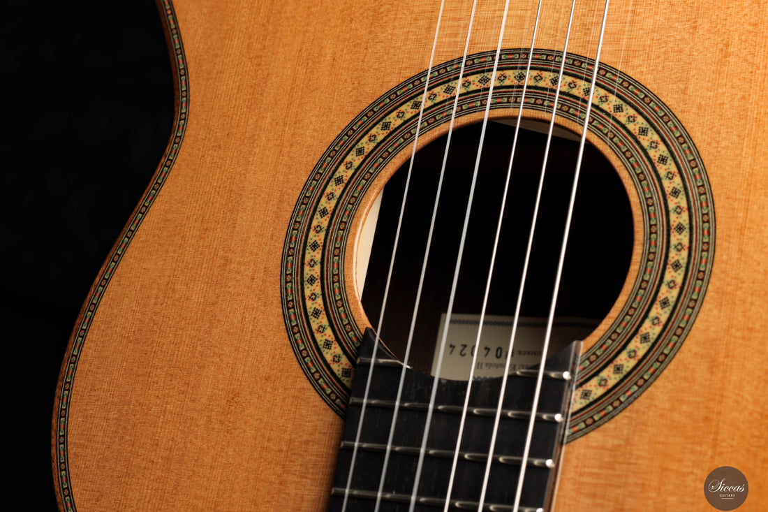 Daniel Stark – Espanola II Cedar/Wenge