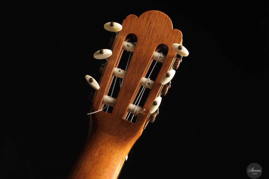 Fritz Ober - 2012 - La Leona - Neck and tuner