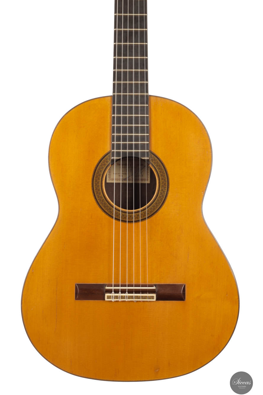 Hernandez y Aguado - 1966 - No. 319