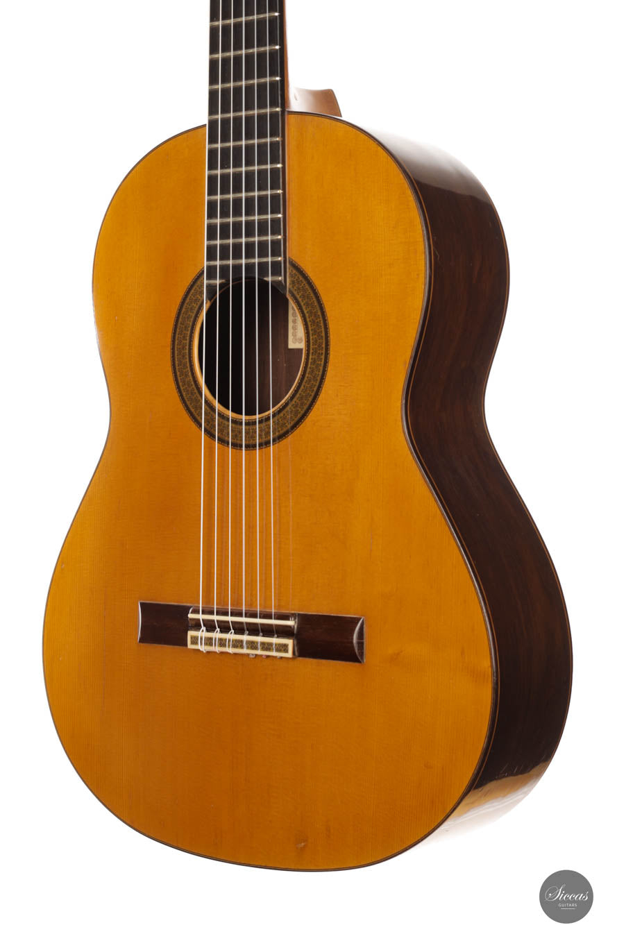 Hernandez y Aguado - 1966 - No. 319