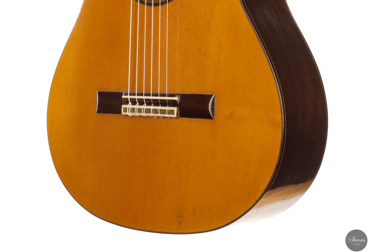 Hernandez y Aguado - 1966 - No. 319
