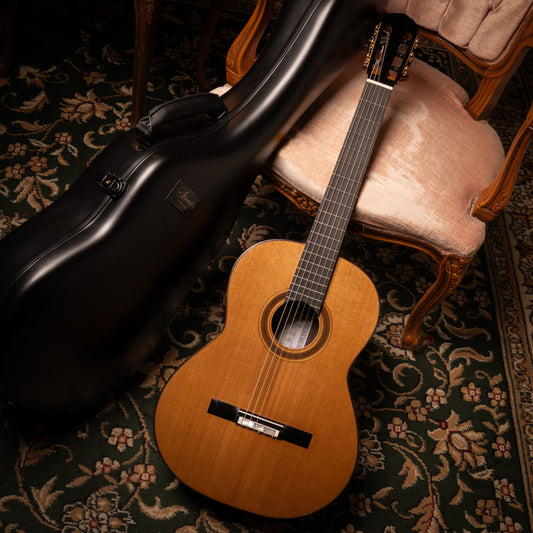 Siccas Luthiers - Legacy Doubletop Cedar 64 cm