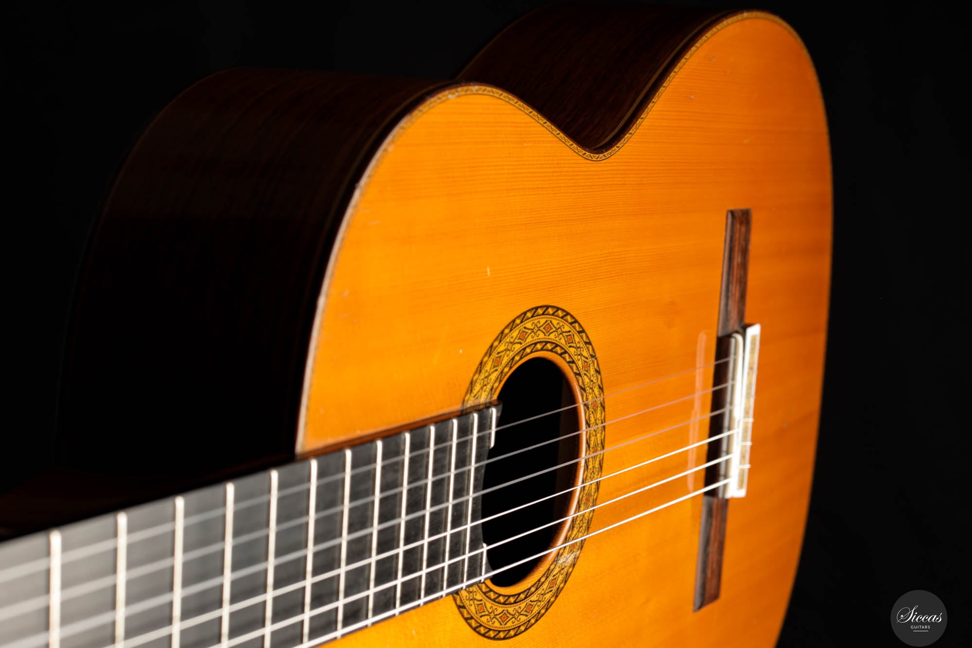 Masaru Kohno - 1982 Concert - Classical Guitar – Siccas Guitars