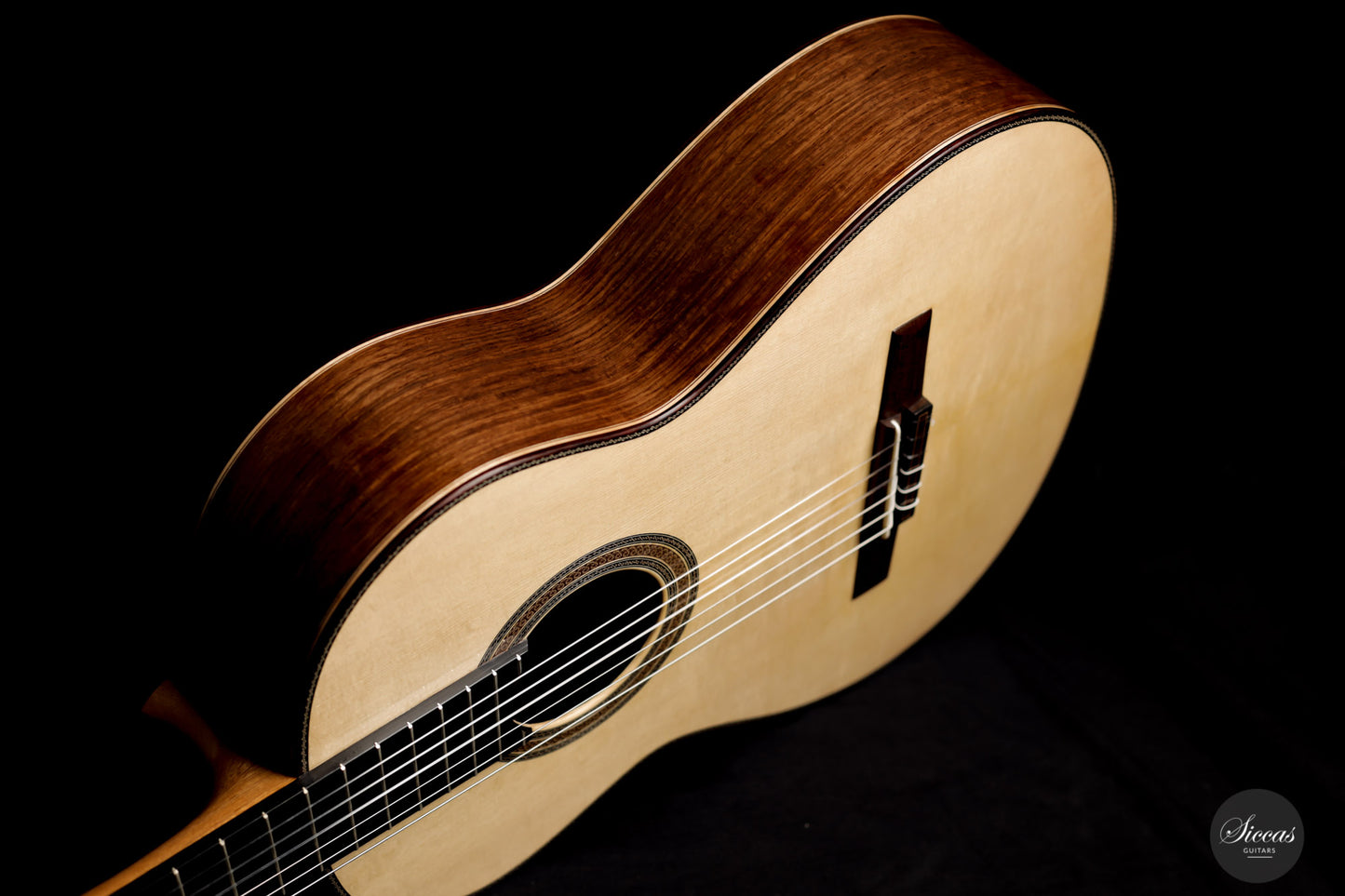 Mijail Kharash - 2021 64cm