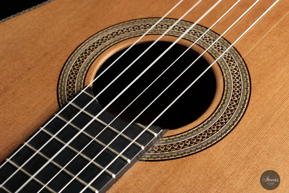 Mijail Kharash - 2022 63 cm