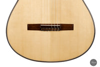 Mijail Kharash - 2022 65 cm Linkshand