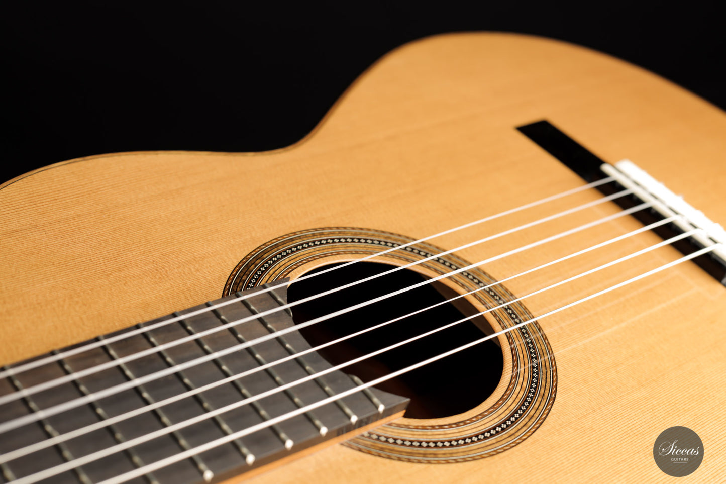 Nils Schebesta - 2021 Zeder/Walnuss