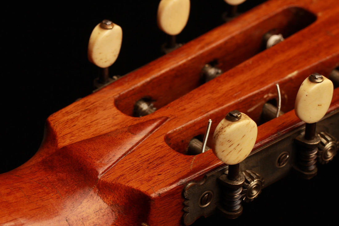 Romantische Gitarre - ca. 1910 Markneukirchen