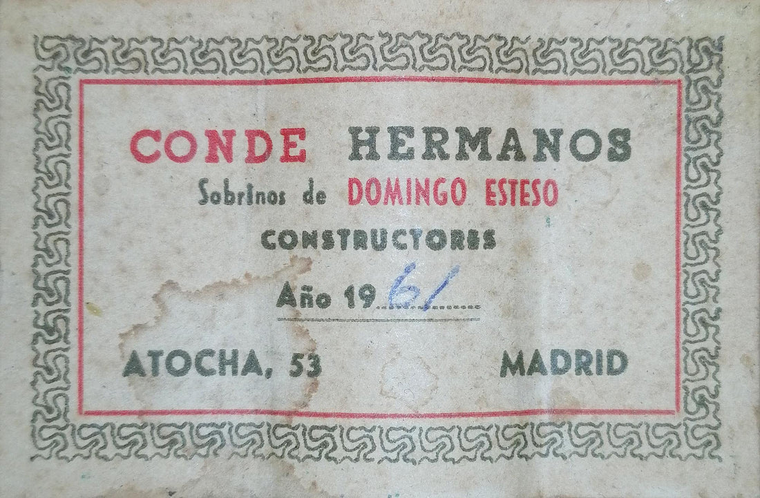Conde Hermanos - 1961 Flamenca Blanca