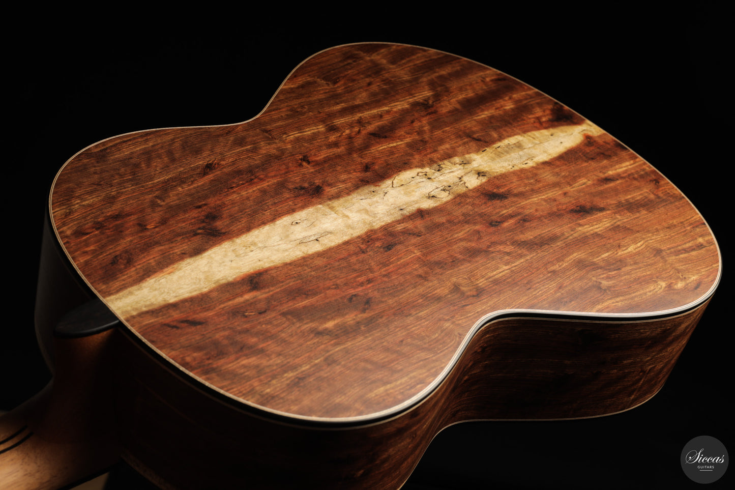 Armin Hanika - 2026 Natural Doubletop Custom Chechen
