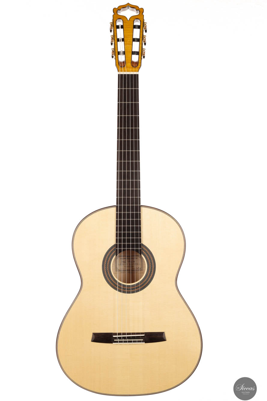 Armin Hanika - HE Torres Custom Spruce/Maple