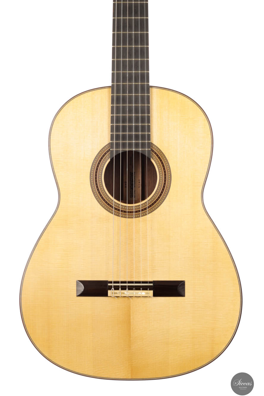 Jean-Noel Rohé - 2024 No. 112 – Siccas Guitars