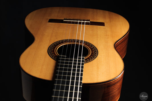 José Luis Romanillos - 2004 No. 818 "La Sonrisa"