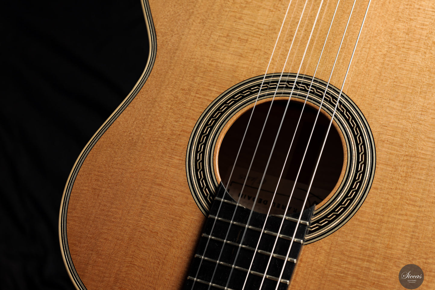 Karel Dedain - 2025 Cedar / Maple 64 cm