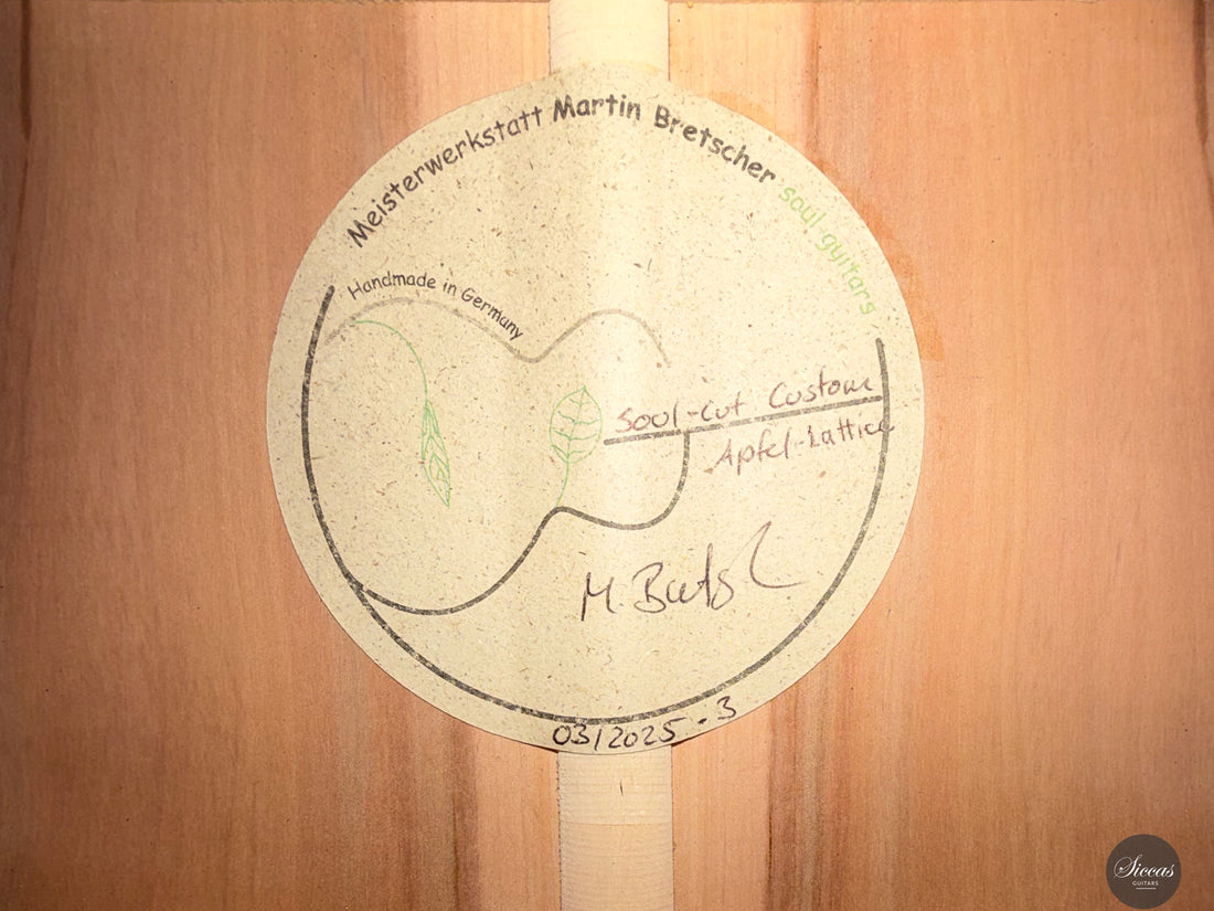 Martin Bretscher - 2025 Small Soul Lattice 63 cm