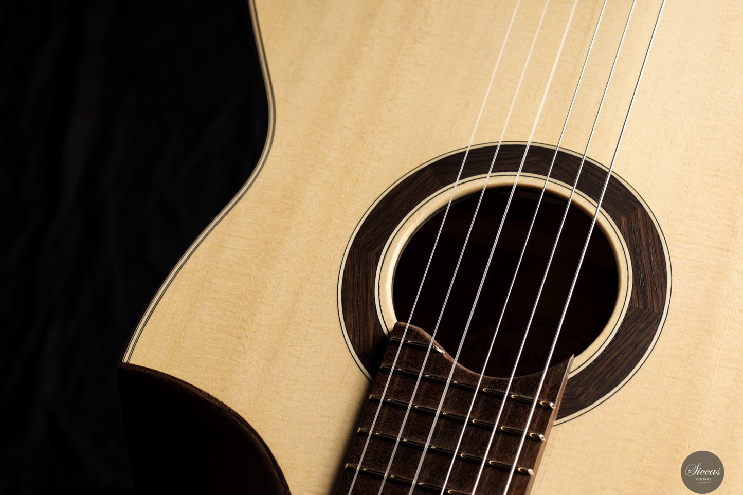 Martin Bretscher - 2025 Small Soul Lattice 63 cm