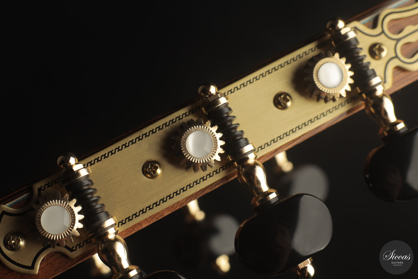 Raoul Aldrovandi - 2025 No. 11 "Marea"